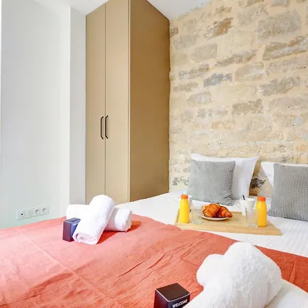 Apartment 245 Mercedes - Superb In Paris