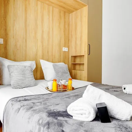 Apartment 245 Mercedes - Superb In Paris